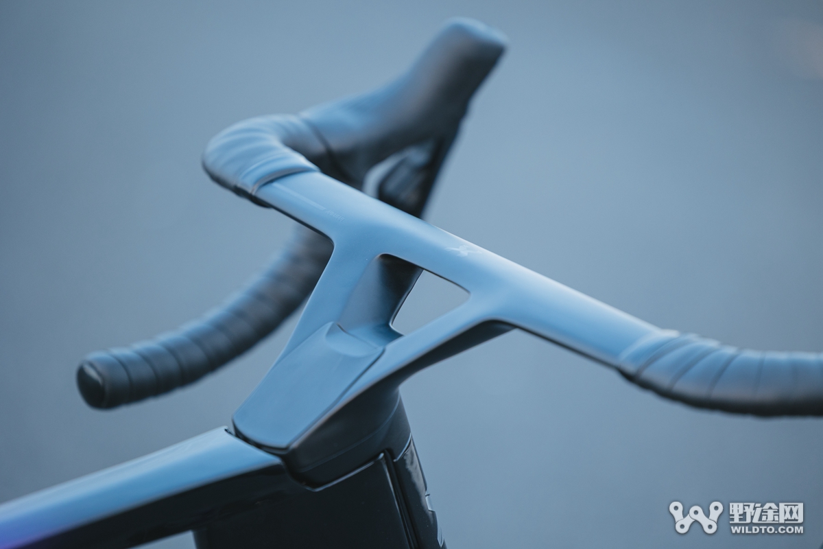 车架售价￥14999！ TROXUS ARIA 灵气旗舰公路车究竟如何？