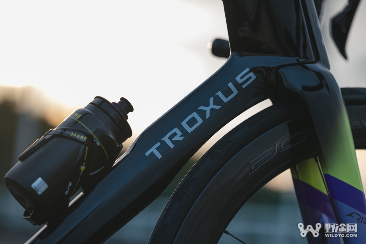 车架售价￥14999！ TROXUS ARIA 灵气旗舰公路车究竟如何？
