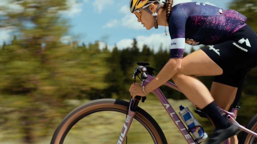 知名砾石赛事禁止弯把山地车参赛