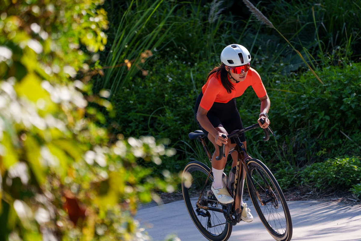 TREK 推出 Project One ICON Palomino “马动骁腾” 中国马年涂装