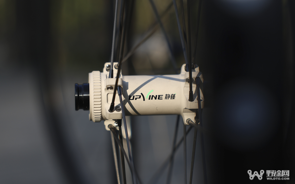 不止于“轻”   950g的静藤Ultra公路轮组究竟如何？