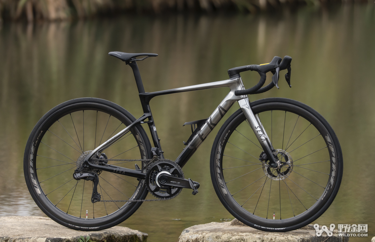 不止于“轻”   950g的静藤Ultra公路轮组究竟如何？