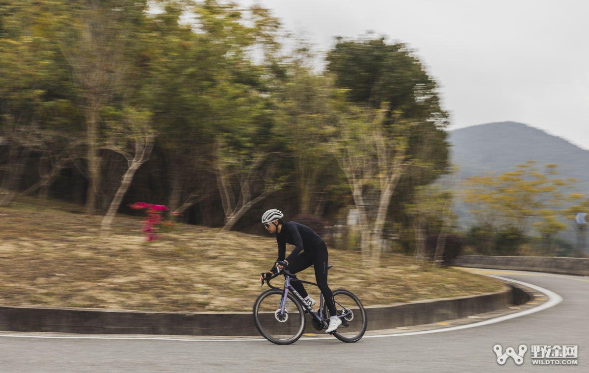 不止于“轻”   950g的静藤Ultra公路轮组究竟如何？