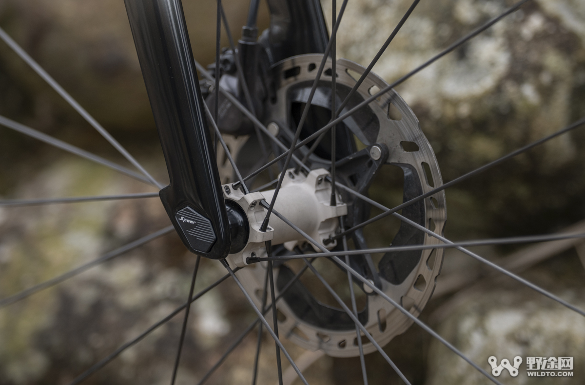 不止于“轻”   950g的静藤Ultra公路轮组究竟如何？