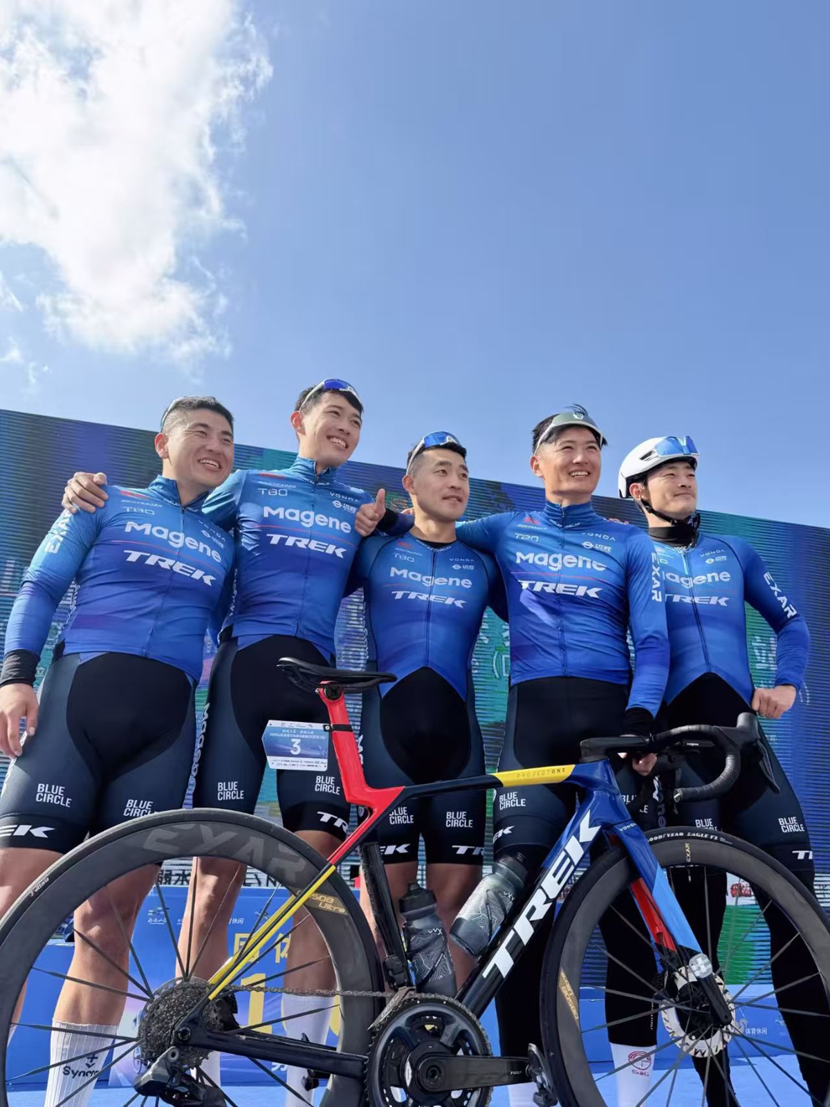 驭风启荣 2025野途年度风云榜重磅出炉