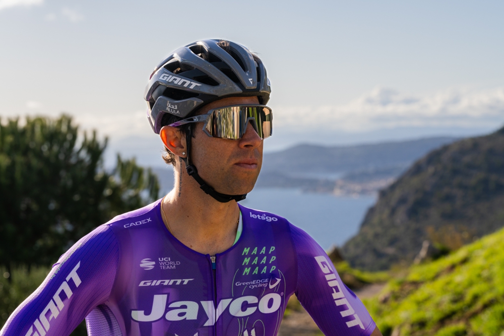 由GIANT赞助的杰科车队在卡斯特利翁大奖赛夺 2026 赛季首胜！