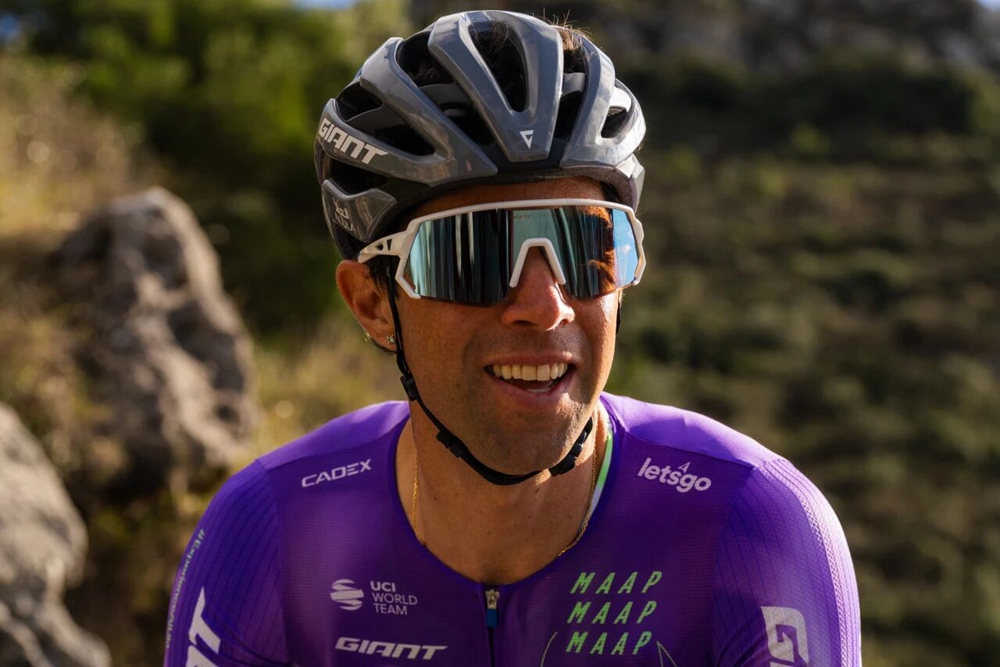 由GIANT赞助的杰科车队在卡斯特利翁大奖赛夺 2026 赛季首胜！