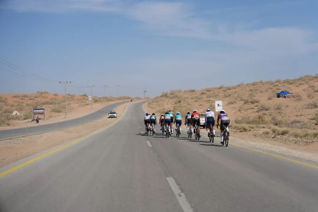 张好夺女子精英大组赛金牌 沙特公路亚锦赛中国队再传喜讯