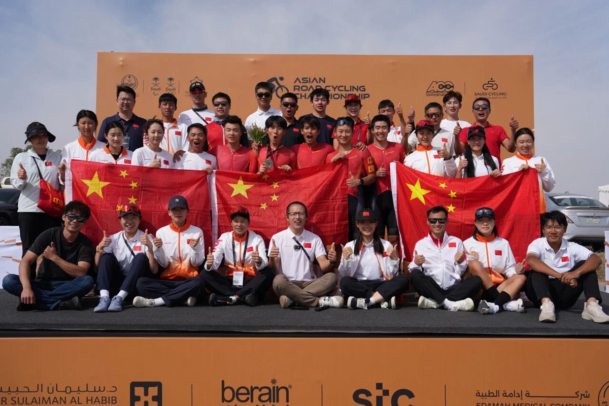 苏浩钰斩获银牌！ 2026年亚洲公路锦标赛中国国家公路自行车队圆满完赛