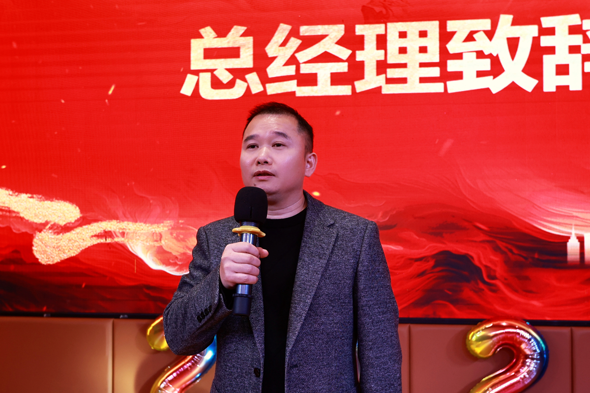 完美车业×肖聪 正式签约｜以冠军标准，铸就避震专业品质