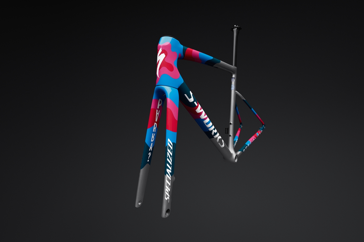 三种风格，共演一段传奇 | S-Works Tarmac SL8 艺术家联名系列