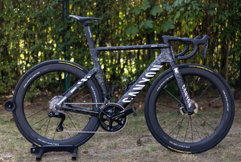 SRAM翻倍增长 18支世巡车队变速套件占有率对比