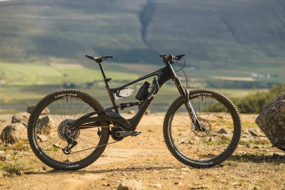 轻量电助力新军 Lauf推出eElja山地车