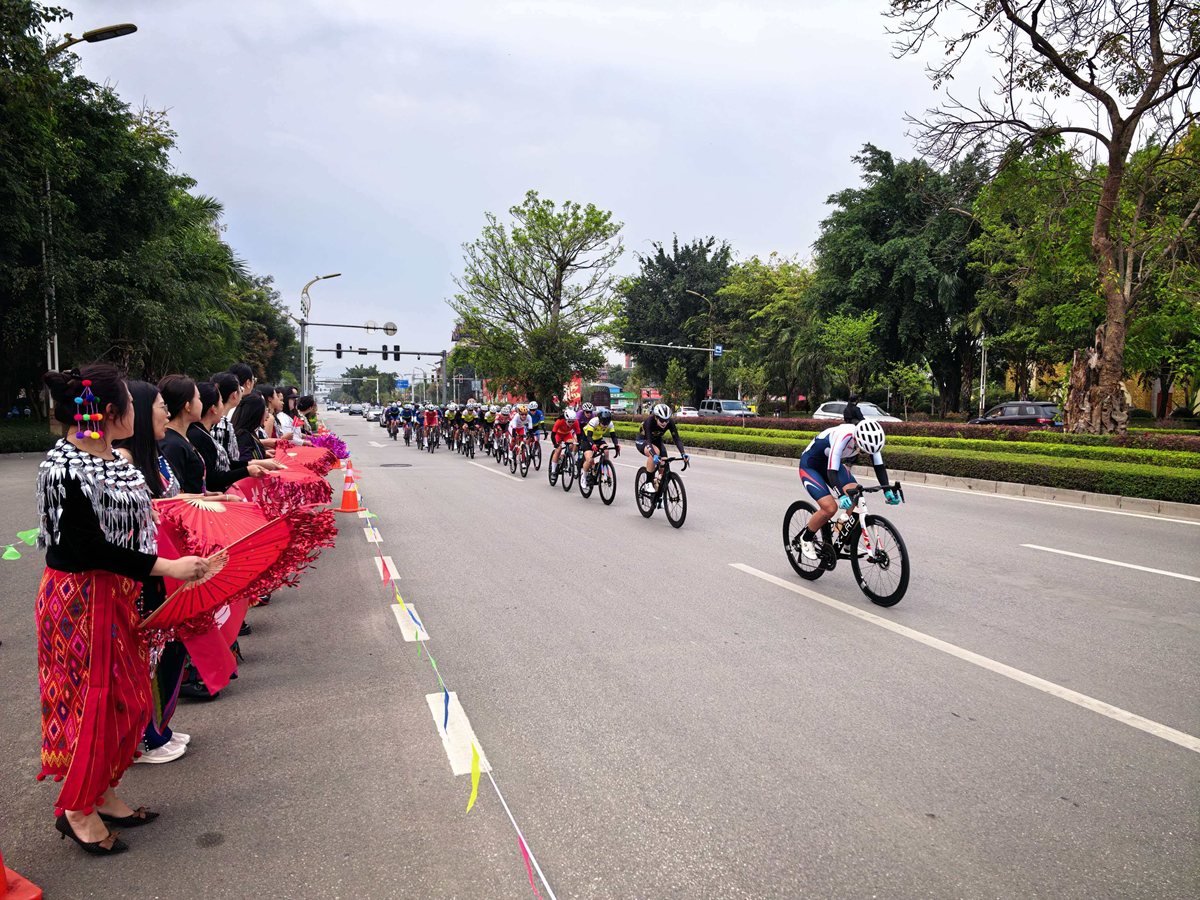 2026年中国公路自行车联赛第一站（云南·芒市站）在云南芒市圆满落幕