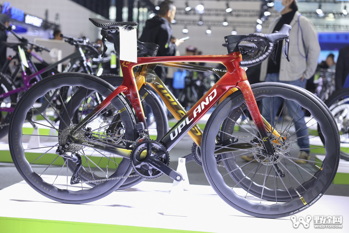 佰客屋携双车队亮相  第 24 届北方自行车电动车展盛大开幕