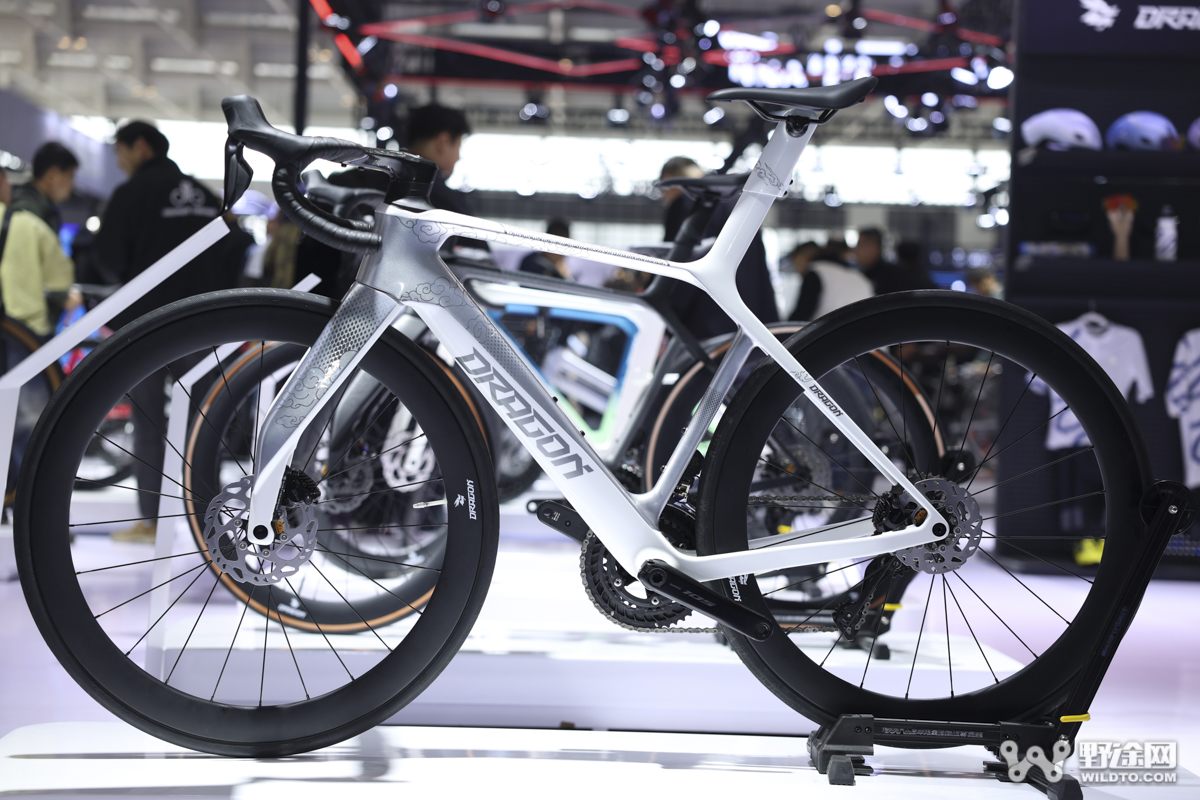 佰客屋携双车队亮相  第 24 届北方自行车电动车展盛大开幕