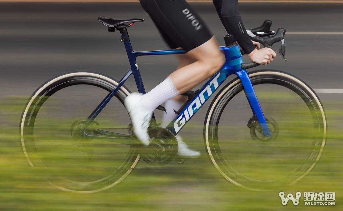 入门训练优选？ Vittoria Zaffiro EVO 公路车外胎实测