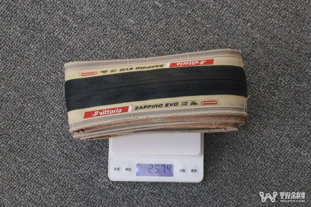 入门训练优选？ Vittoria Zaffiro EVO 公路车外胎实测