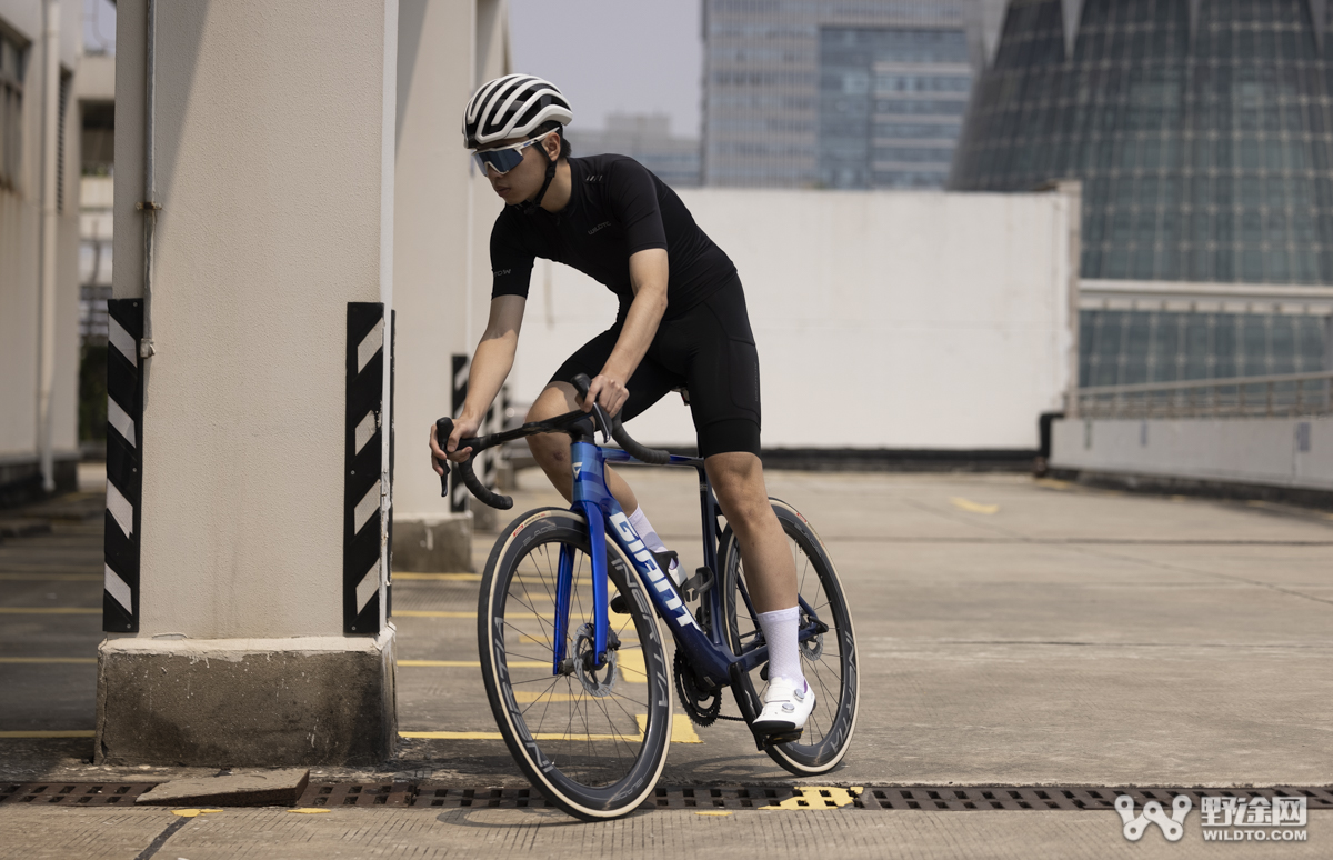 入门训练优选？ Vittoria Zaffiro EVO 公路车外胎实测