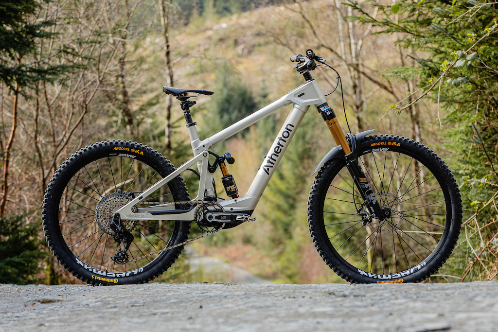 大疆真香 国外大牌陆续亮相搭载Avinox系统新车