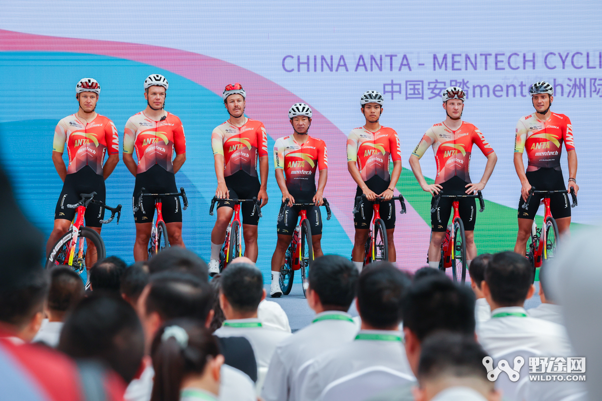 “理想汽车杯”环岛赛S1：杜尚・拉约维奇力压群雄，双衫加身