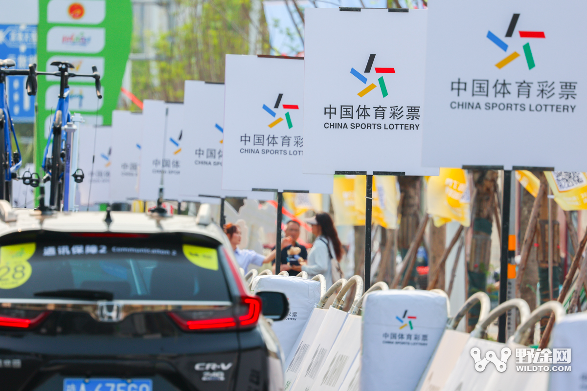 “理想汽车杯”环岛赛S1：杜尚・拉约维奇力压群雄，双衫加身