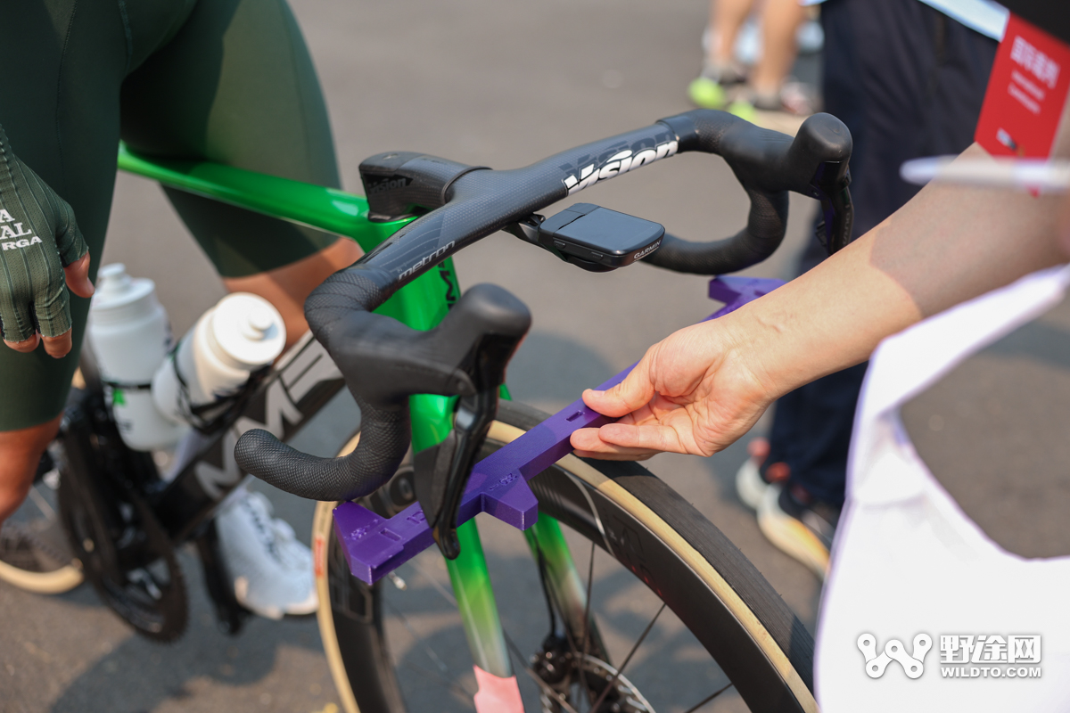 “理想汽车杯”环岛赛S1：杜尚・拉约维奇力压群雄，双衫加身