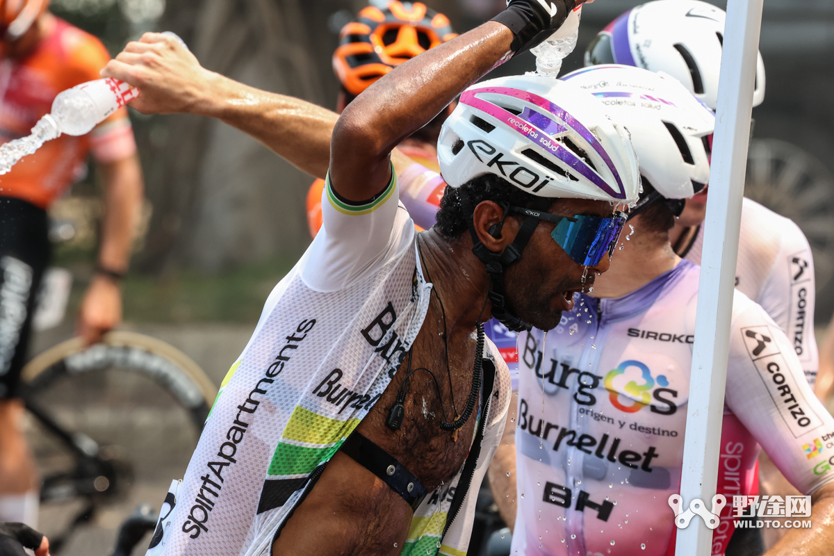 “理想汽车杯”环岛赛S1：杜尚・拉约维奇力压群雄，双衫加身