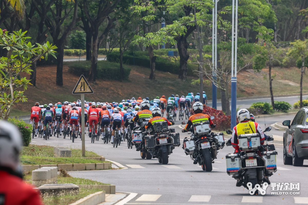 “理想汽车杯”环岛赛S4：喜德盛车队称霸七仙岭 重夺黄衫