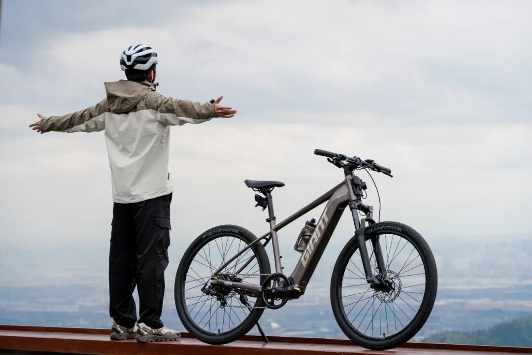 重磅发布！ 捷安特ATX E+和ESCAPE E+上市！