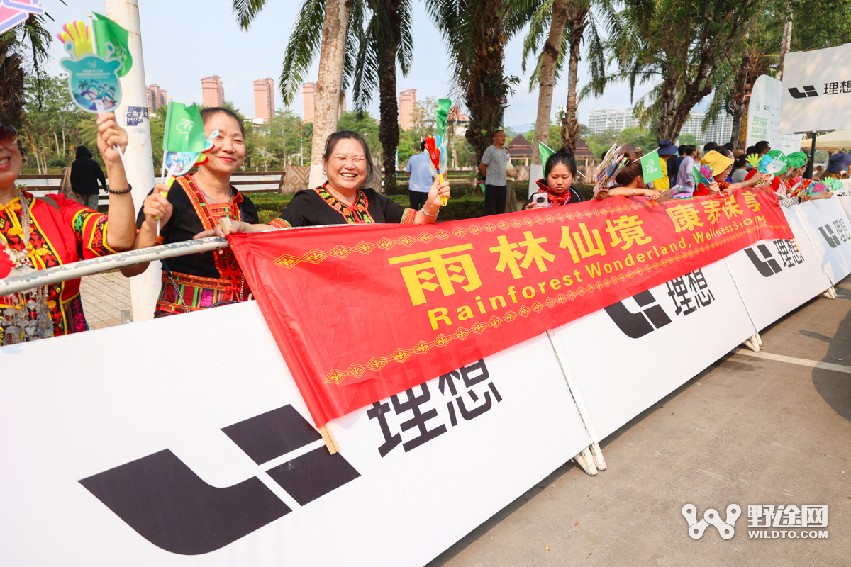 “理想汽车杯”环岛赛S5：李宁车队赢收官战 喜德盛阿斯塔纳问鼎总冠军