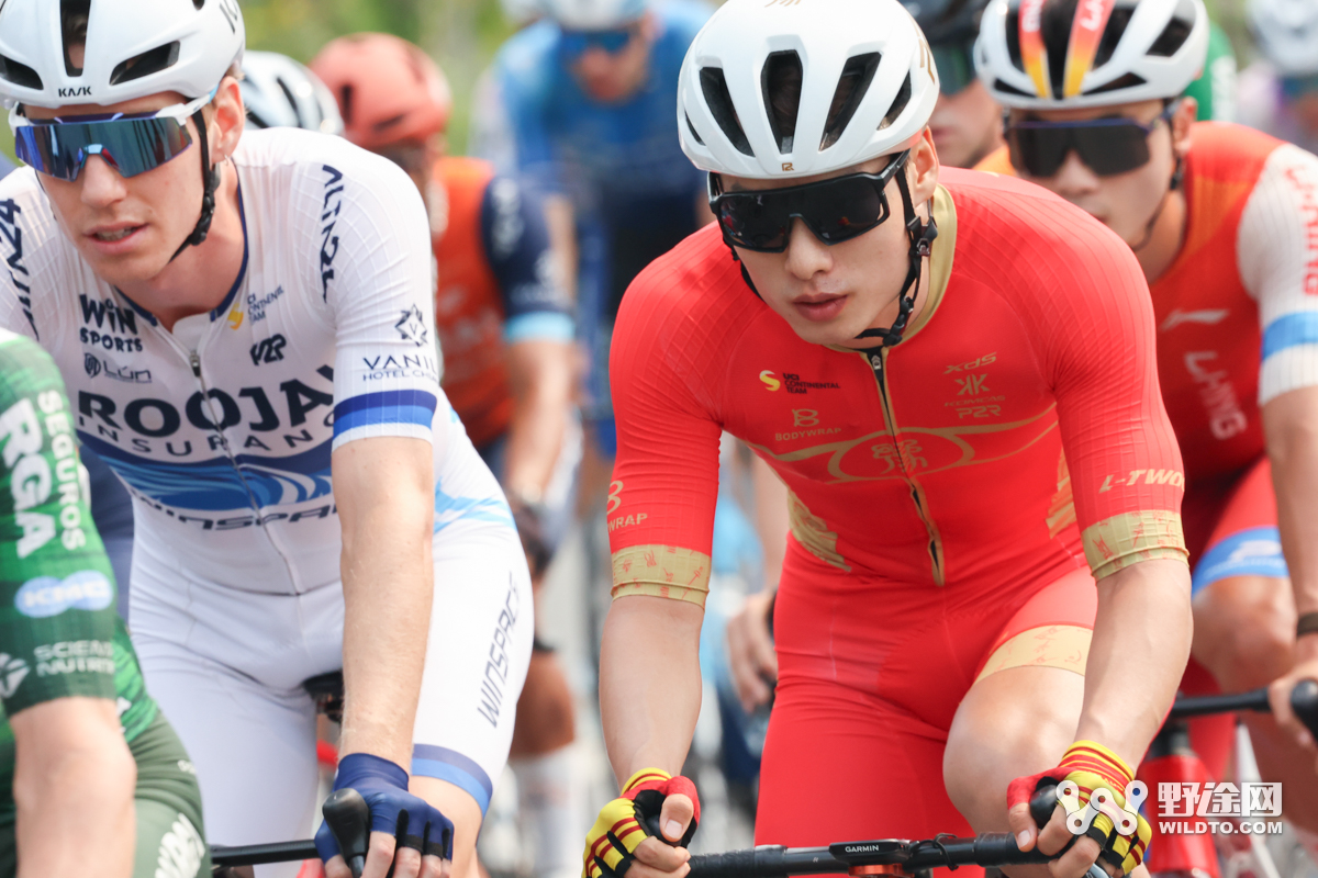 “理想汽车杯”环岛赛S5：李宁车队赢收官战 喜德盛阿斯塔纳问鼎总冠军