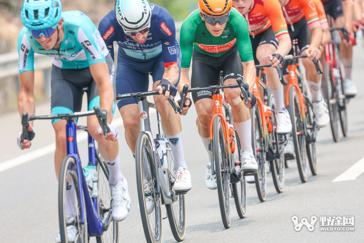 “理想汽车杯”环岛赛S5：李宁车队赢收官战 喜德盛阿斯塔纳问鼎总冠军