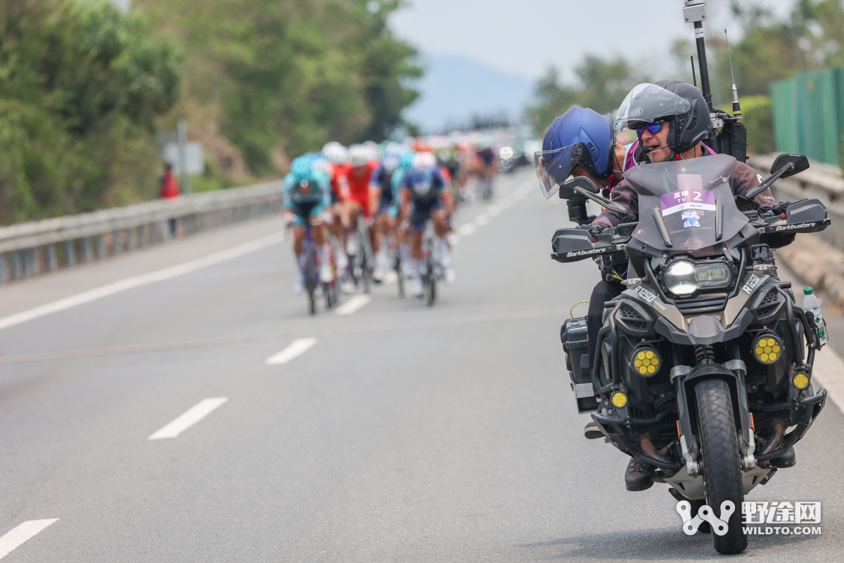 “理想汽车杯”环岛赛S5：李宁车队赢收官战 喜德盛阿斯塔纳问鼎总冠军