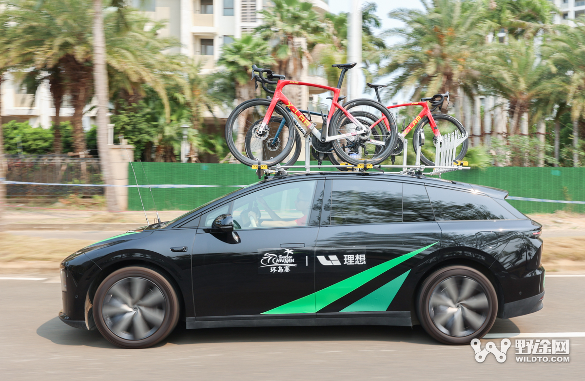 5站4胜 自主品牌战车包揽“理想汽车杯”环岛赛四色领骑衫