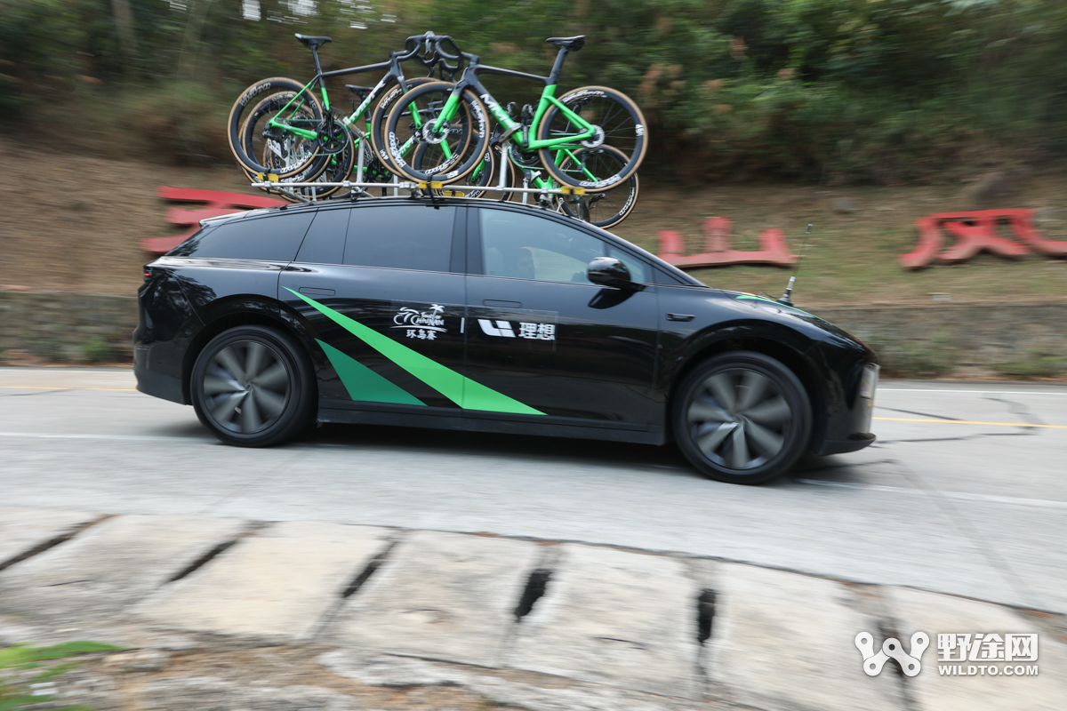 5站4胜 自主品牌战车包揽“理想汽车杯”环岛赛四色领骑衫