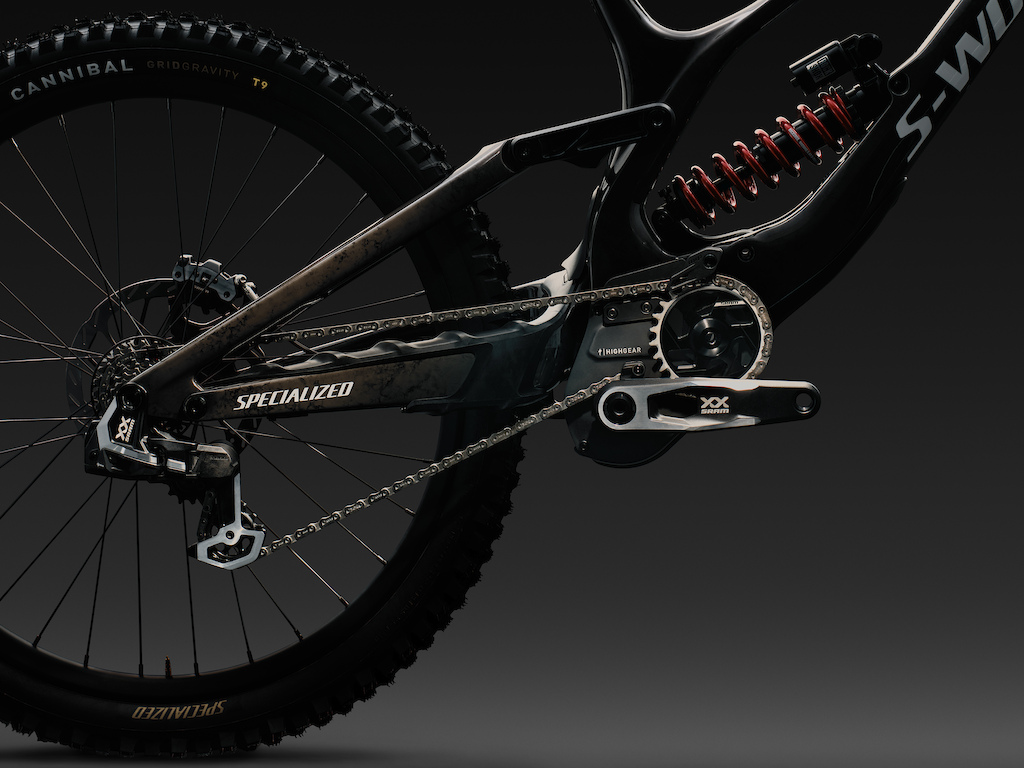 全面革新 S-Works Demo 11正式推出