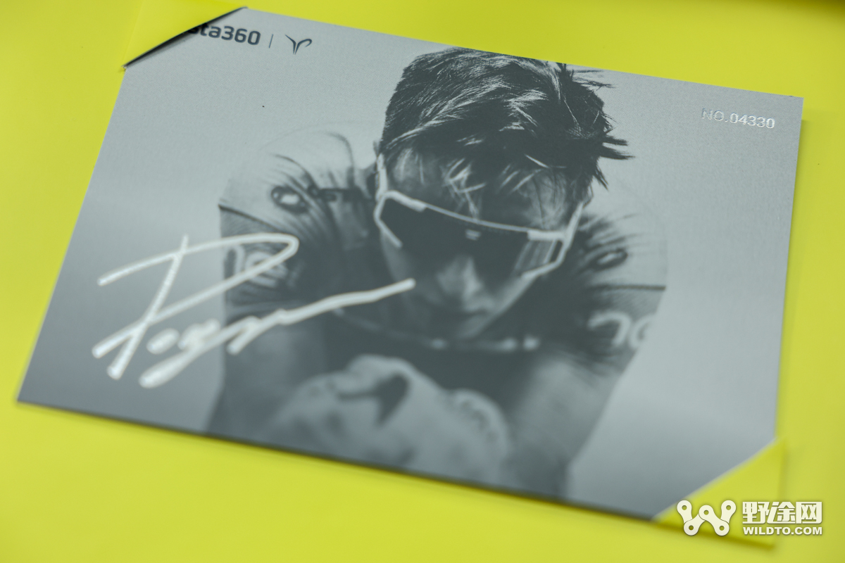 专属收藏 波加查限定款影石GO Ultra套装开箱