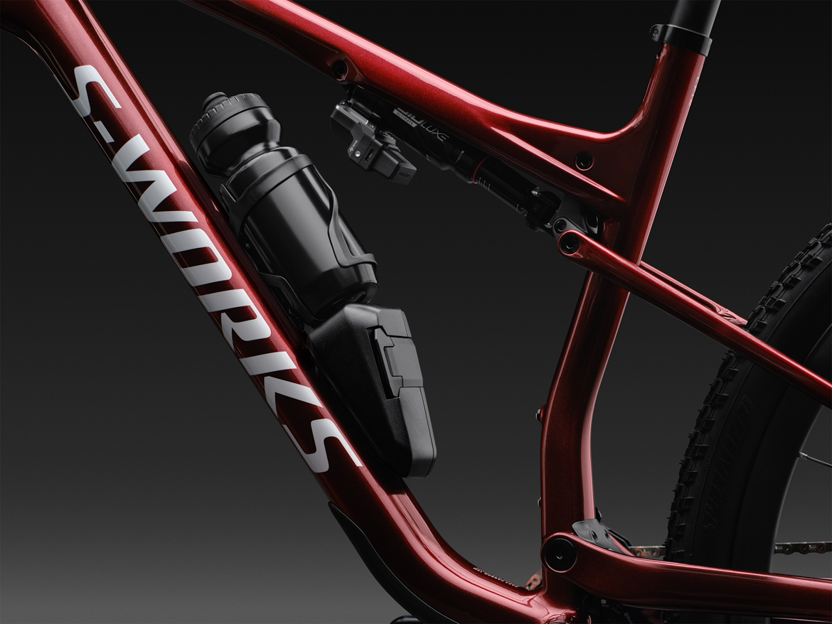 整车轻至8.5kg 闪电推出Epic 9