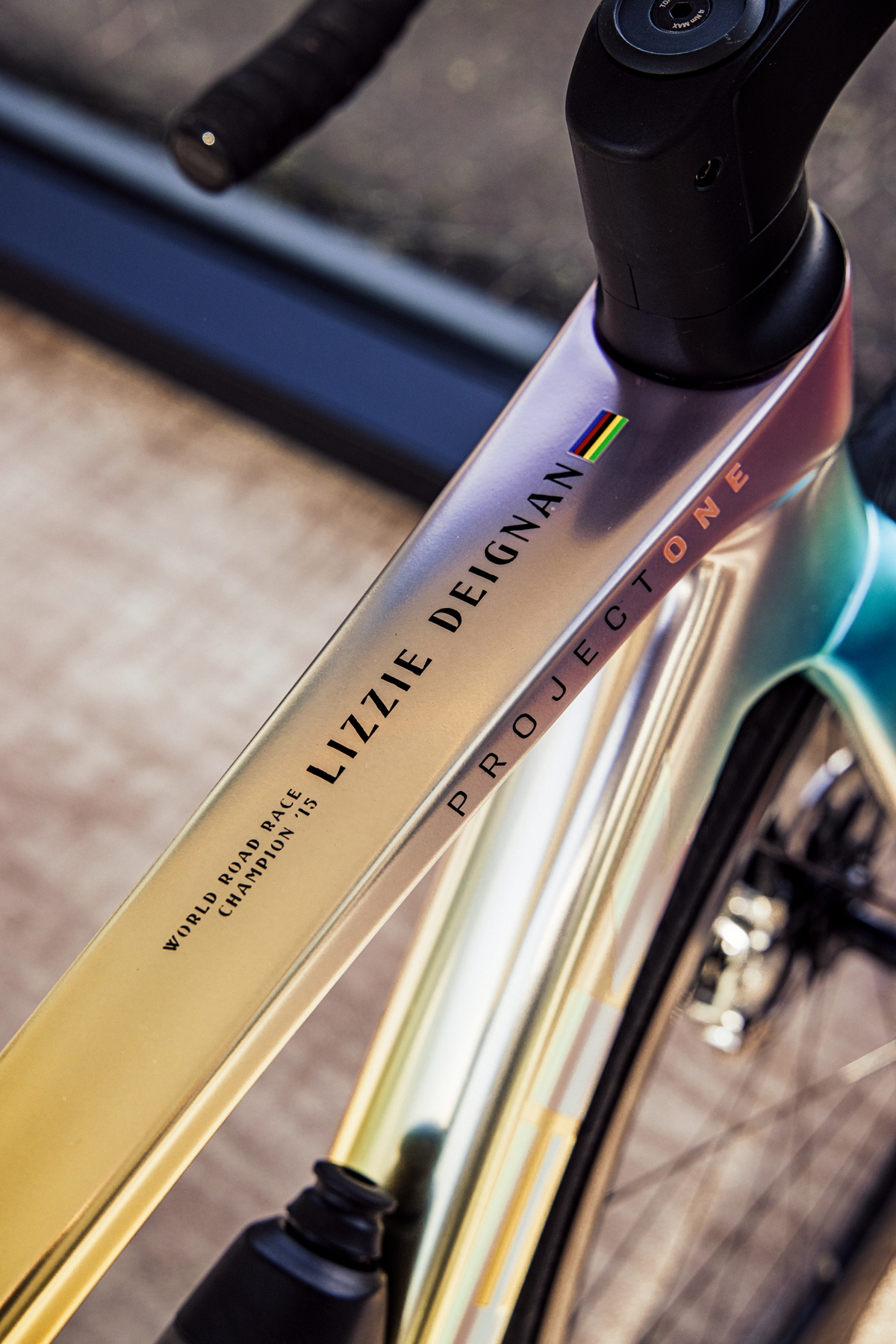 女王之名｜莉齐・戴格南专属告别款Trek Madone