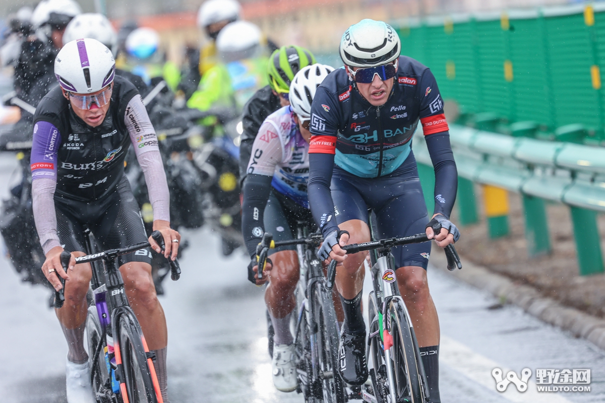 单飞40KM雨战登顶！UPVINE静藤助力MBH车队环青赛S5夺冠