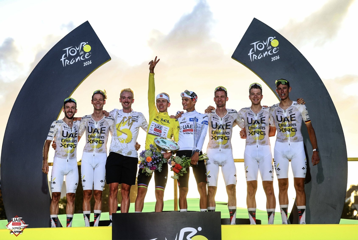 致敬五冠殊荣 COLNAGO 为 UAE 车队全员定制专属战车