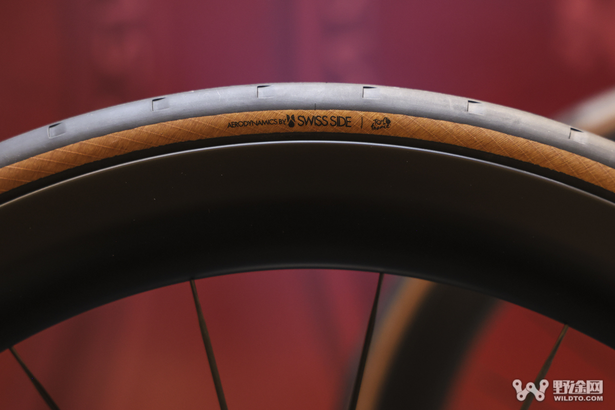 环法车队同款！ DT Swiss ARC 1100 限量版轮组正式发布