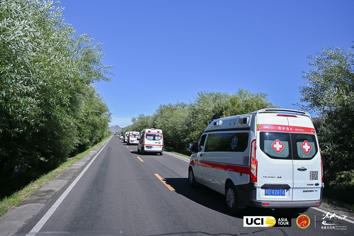骑行最美赛道 环抱喜马拉雅｜第七届跨喜马拉雅国际公路车极限赛落下帷幕