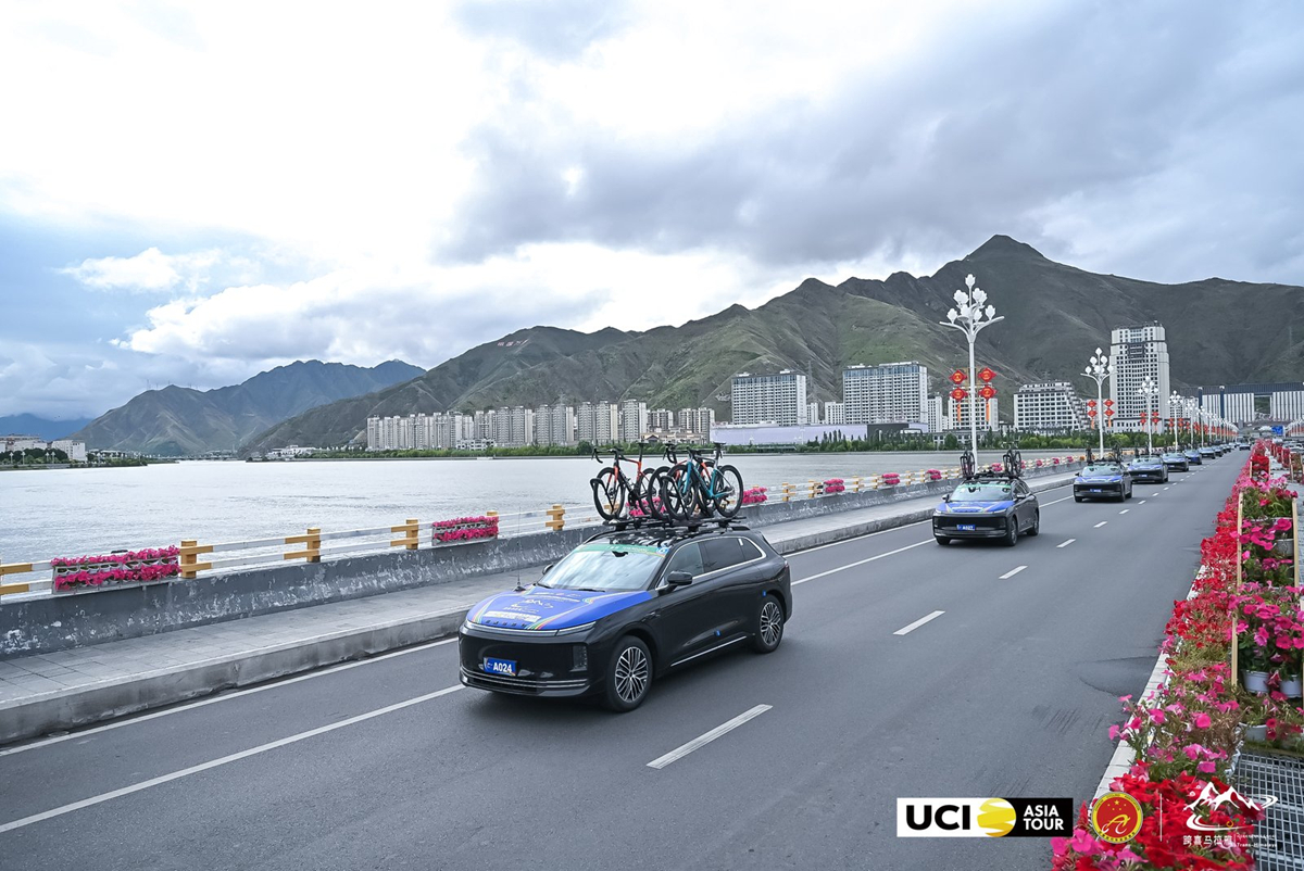 骑行最美赛道 环抱喜马拉雅｜第七届跨喜马拉雅国际公路车极限赛落下帷幕