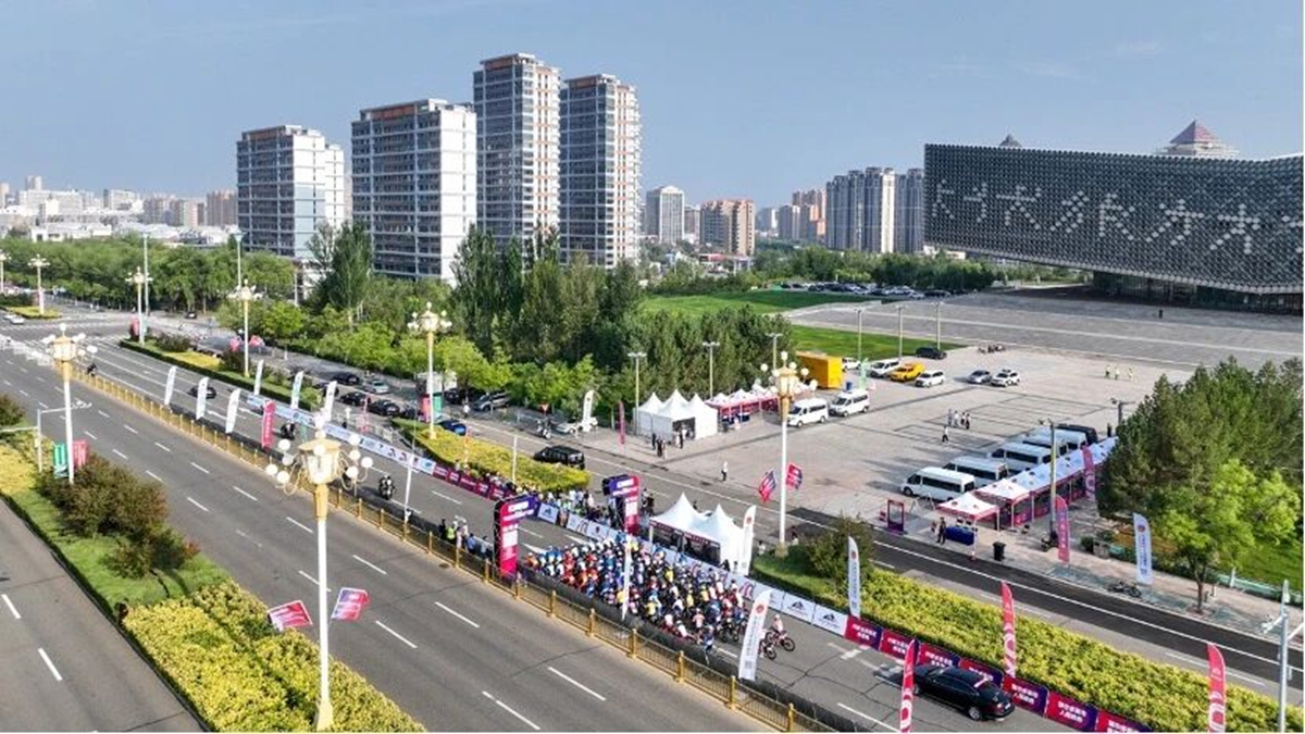 2026公路车联赛总决赛在内蒙古鄂尔多斯圆满落幕