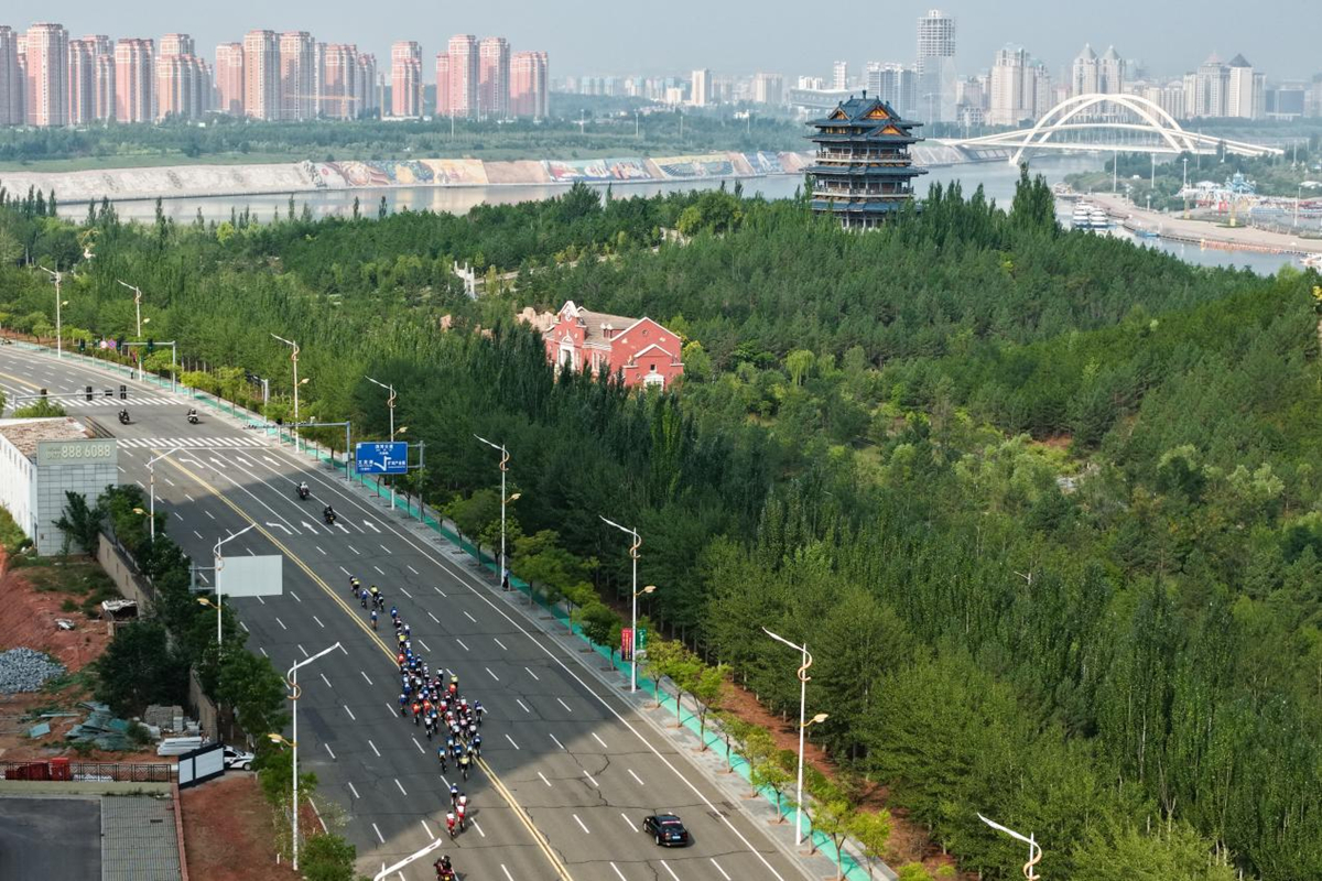 2026公路车联赛总决赛在内蒙古鄂尔多斯圆满落幕