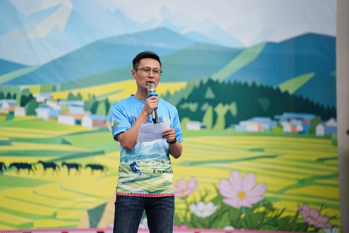 “穿越滇藏 遇见察隅”1200公里不间断骑行挑战在察隅鸣枪发车