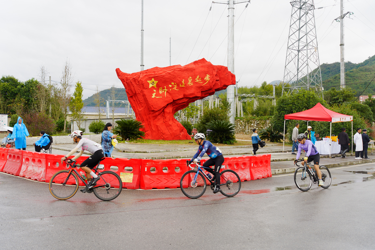 湖北首个零碳自行车赛事 | 涂影2026第四届中国·湖北通城全国自行车户外公开挑战赛圆满收官！