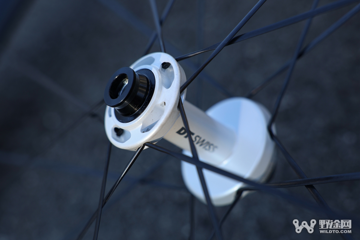 不止于限量！  环法车队同款 DT Swiss ARC 1100 55 轮组实测